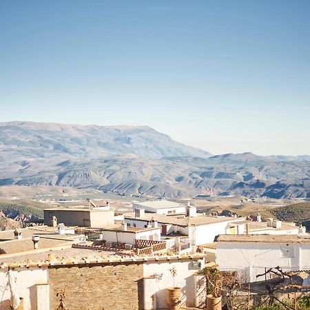 La Almunia De La Alpujarra Apartment Yegen Exterior photo