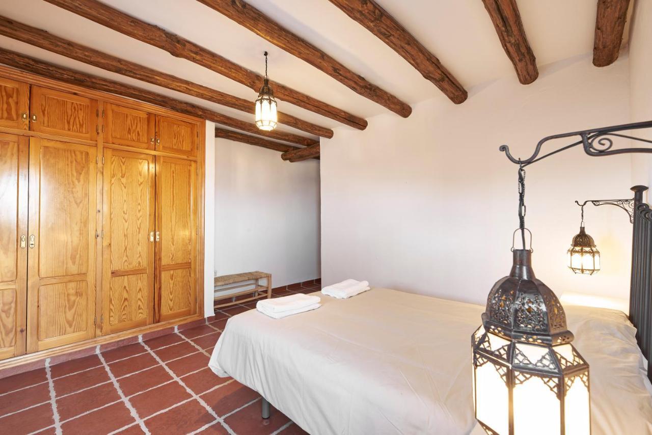 La Almunia De La Alpujarra Apartment Yegen Exterior photo