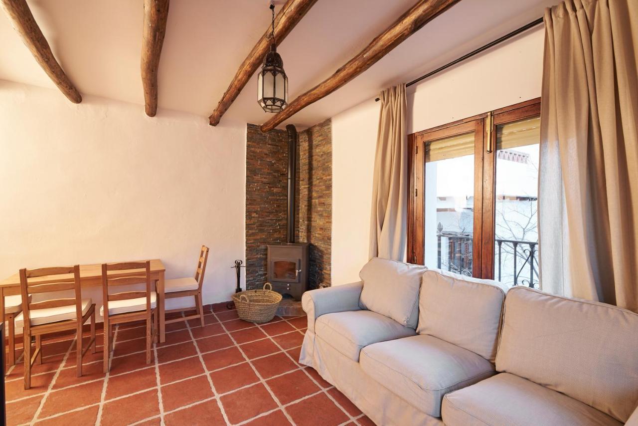 La Almunia De La Alpujarra Apartment Yegen Exterior photo